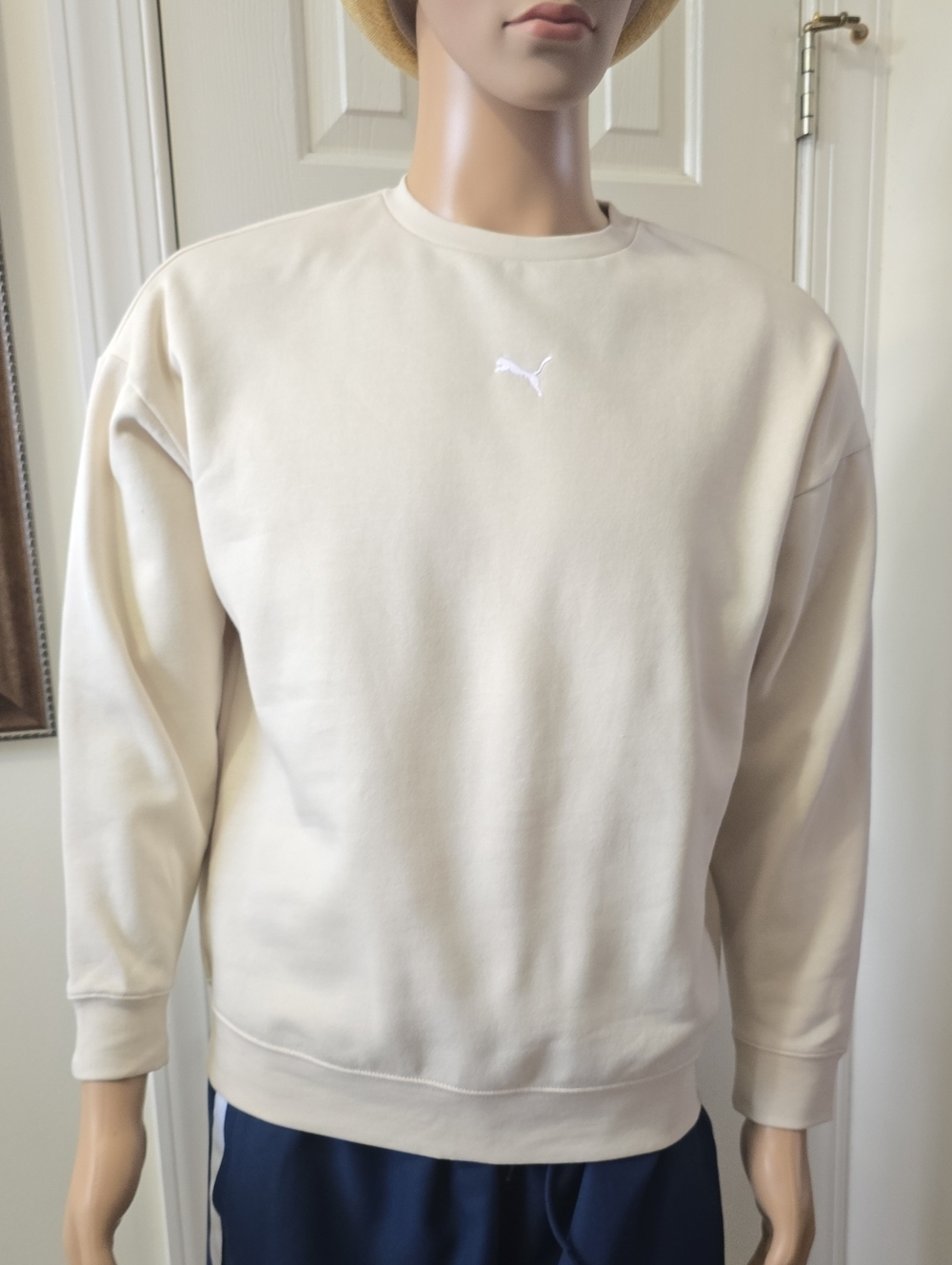 PUMA SIGNATURE BRAND MEN'S OFF-WHITE PULLOVER ATHLETIC SWEATSHIRT SIZE SMALL